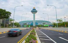 Man Arrested After Using Stolen Debit Card for Shopping Spree at Changi Airport Man Arrested After Using Stolen Debit Card for Shopping Spree at Changi Airport